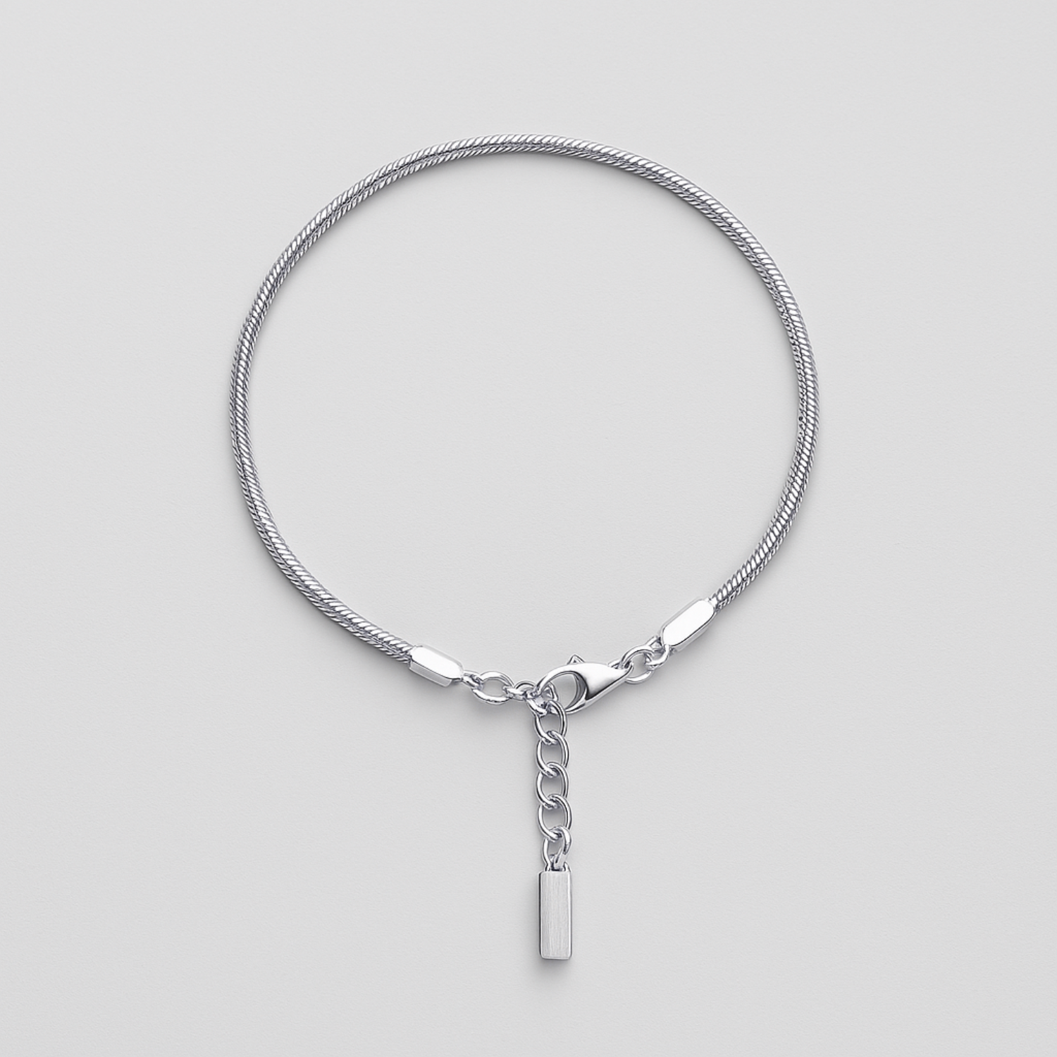 Romano Sleek Chain Bracelet